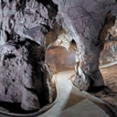 ČESKÁ REPUBLIKA – ZPŘÍSTUPNĚNÉ JESKYNĚ: Mladečské jeskyně