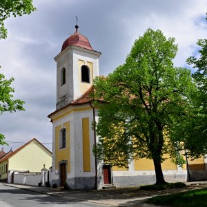 OBEC HLÍNA: Kostel sv.Kunhuty