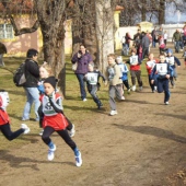 OBEC KRÁSNÝ DVŮR: Jarní běh zámeckým parkem