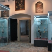 NEPOMUK – rodiště sv. Jana Nepomuckého: Svatojanské muzeum arcidekanství